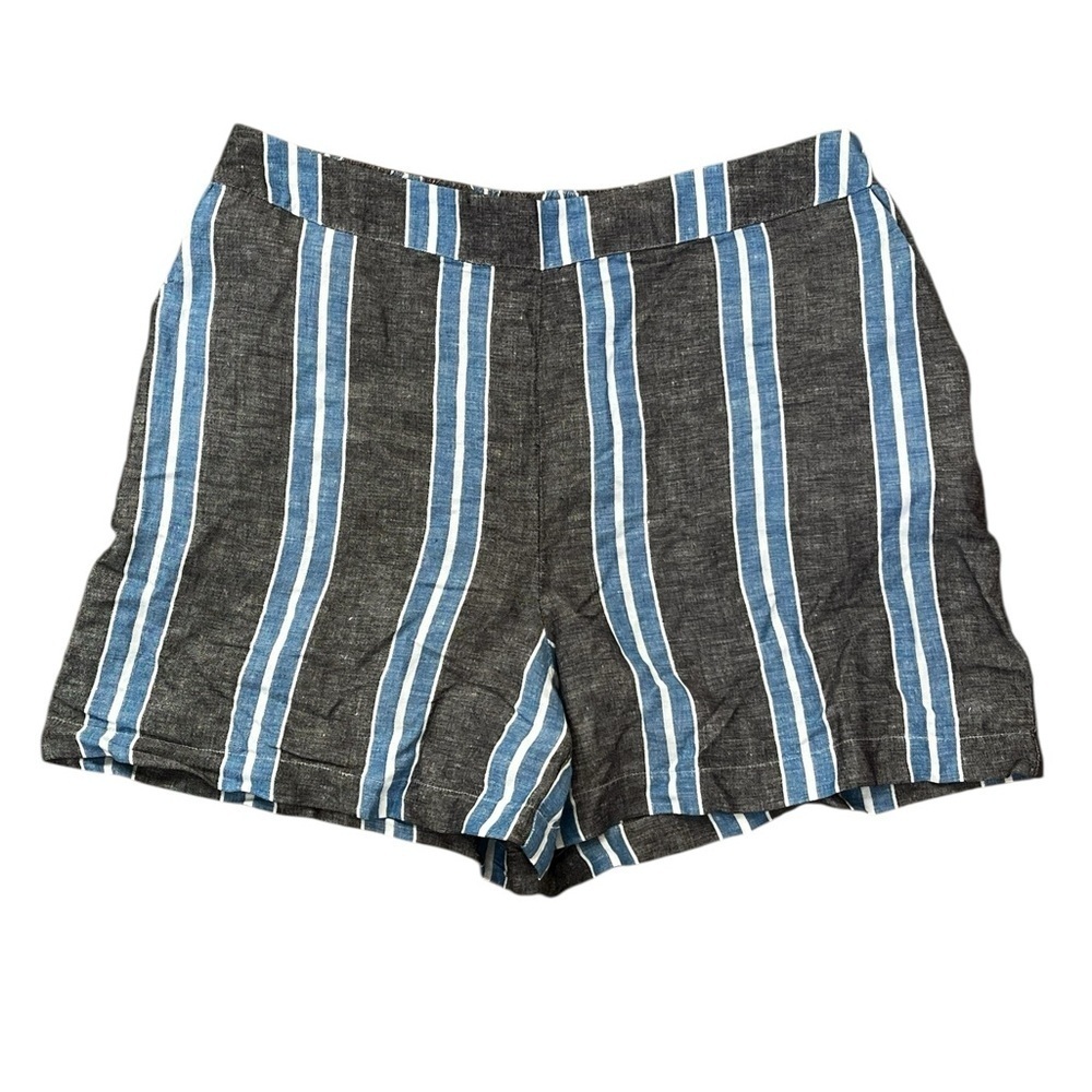 A New Day NWT Shorts Women’s Large Gray Blue Stripes Flat Front Pockets